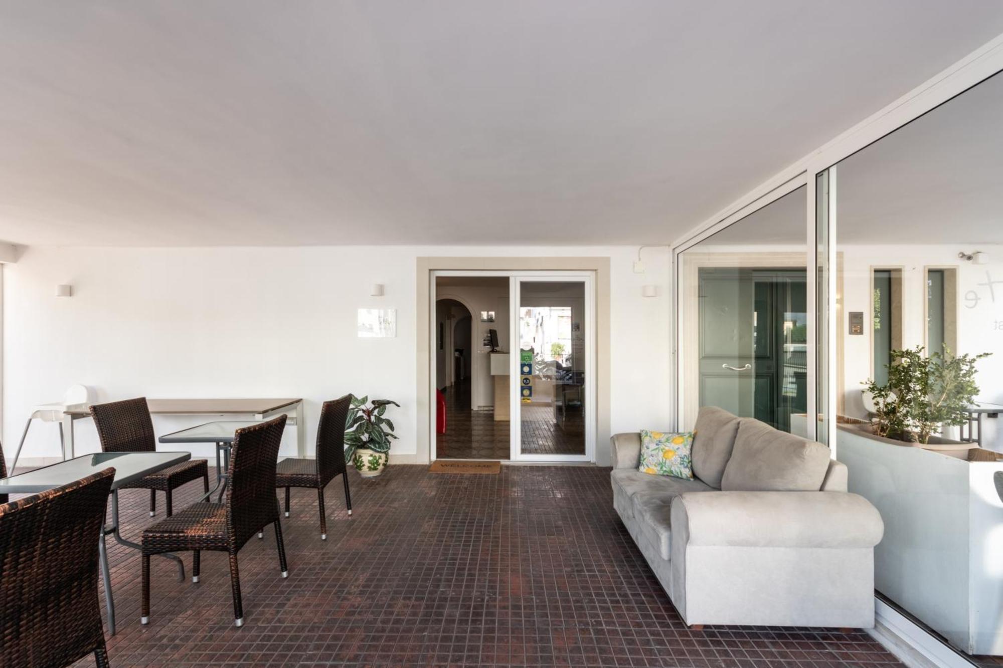 Le Torrette Rooms And Apartments Avola Kültér fotó