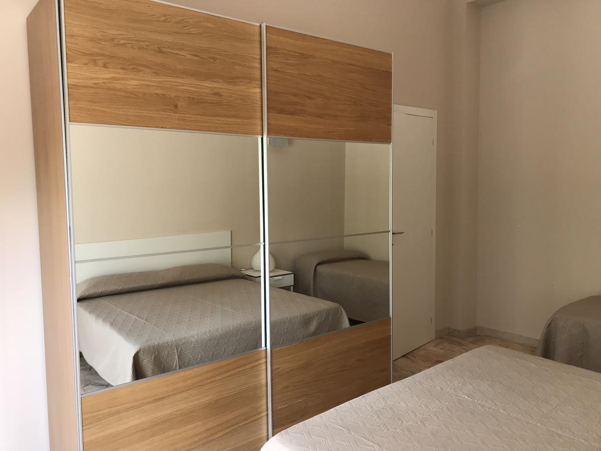 Le Torrette Rooms And Apartments Avola Kültér fotó