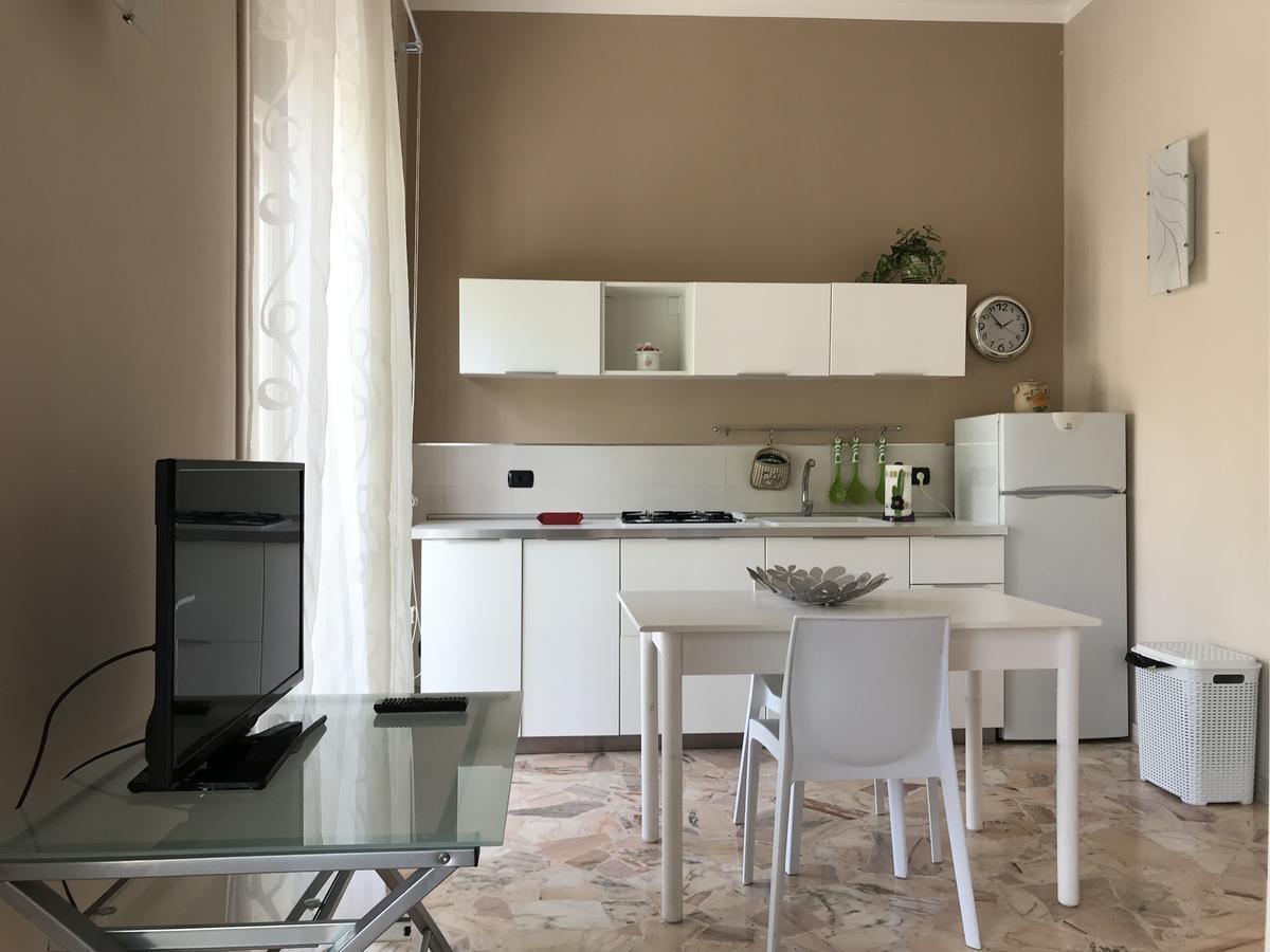 Le Torrette Rooms And Apartments Avola Kültér fotó