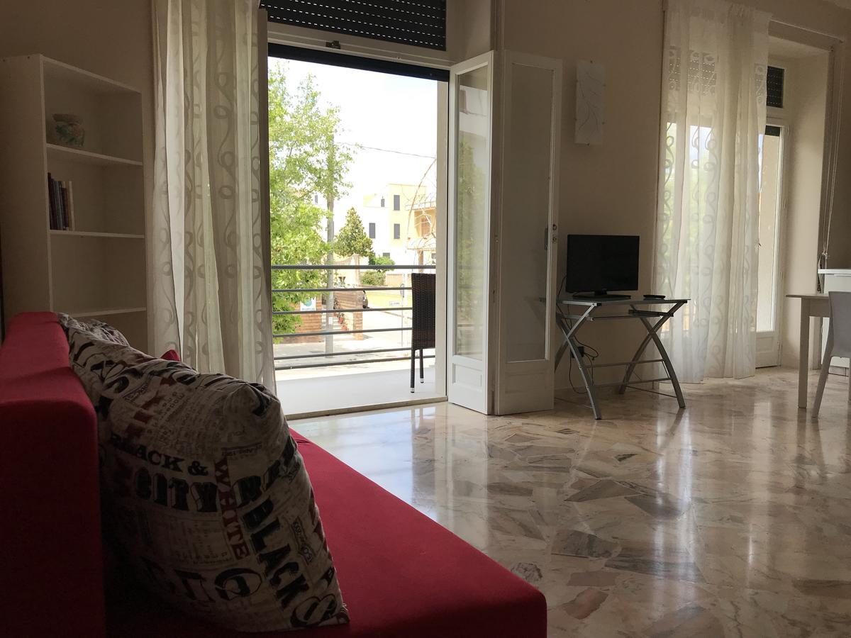 Le Torrette Rooms And Apartments Avola Kültér fotó